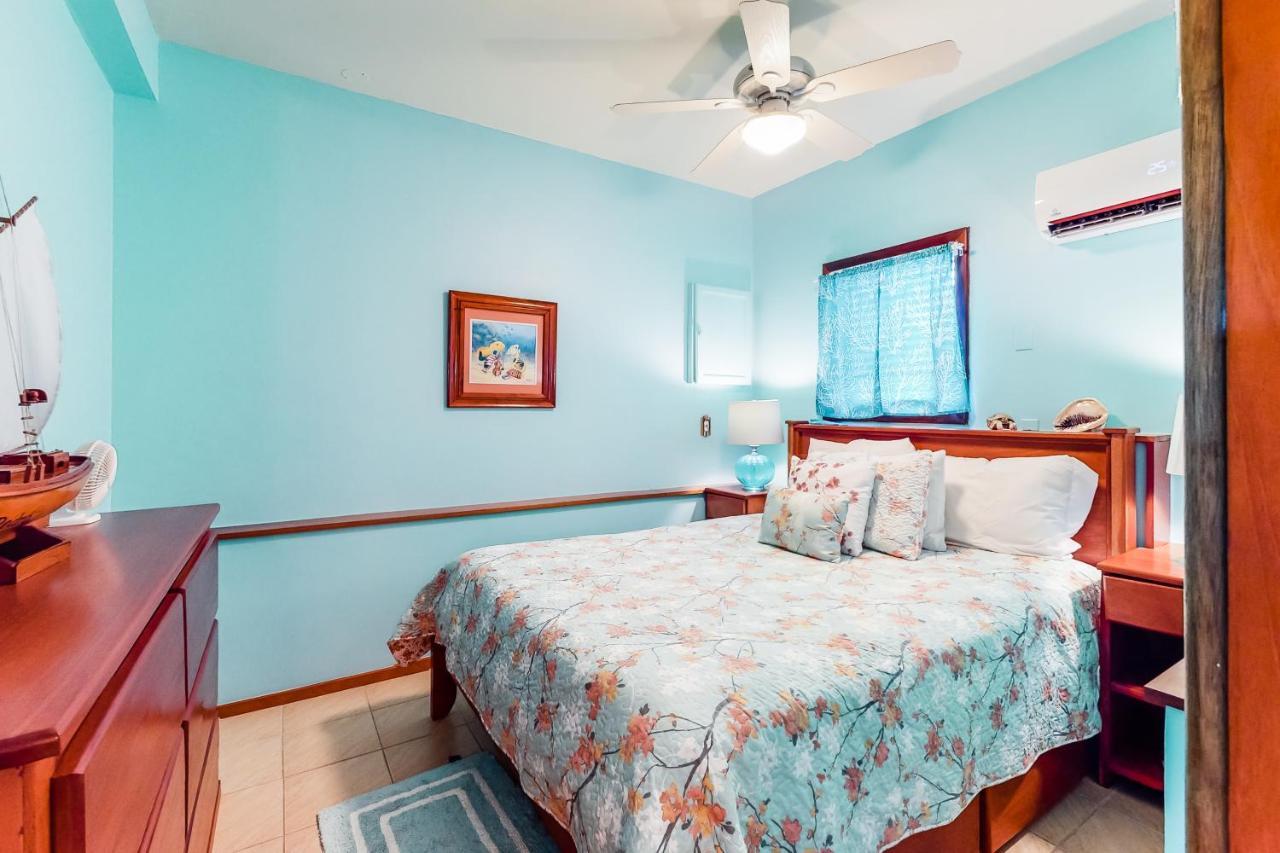 Coral Reef Condo 圣佩德罗 外观 照片