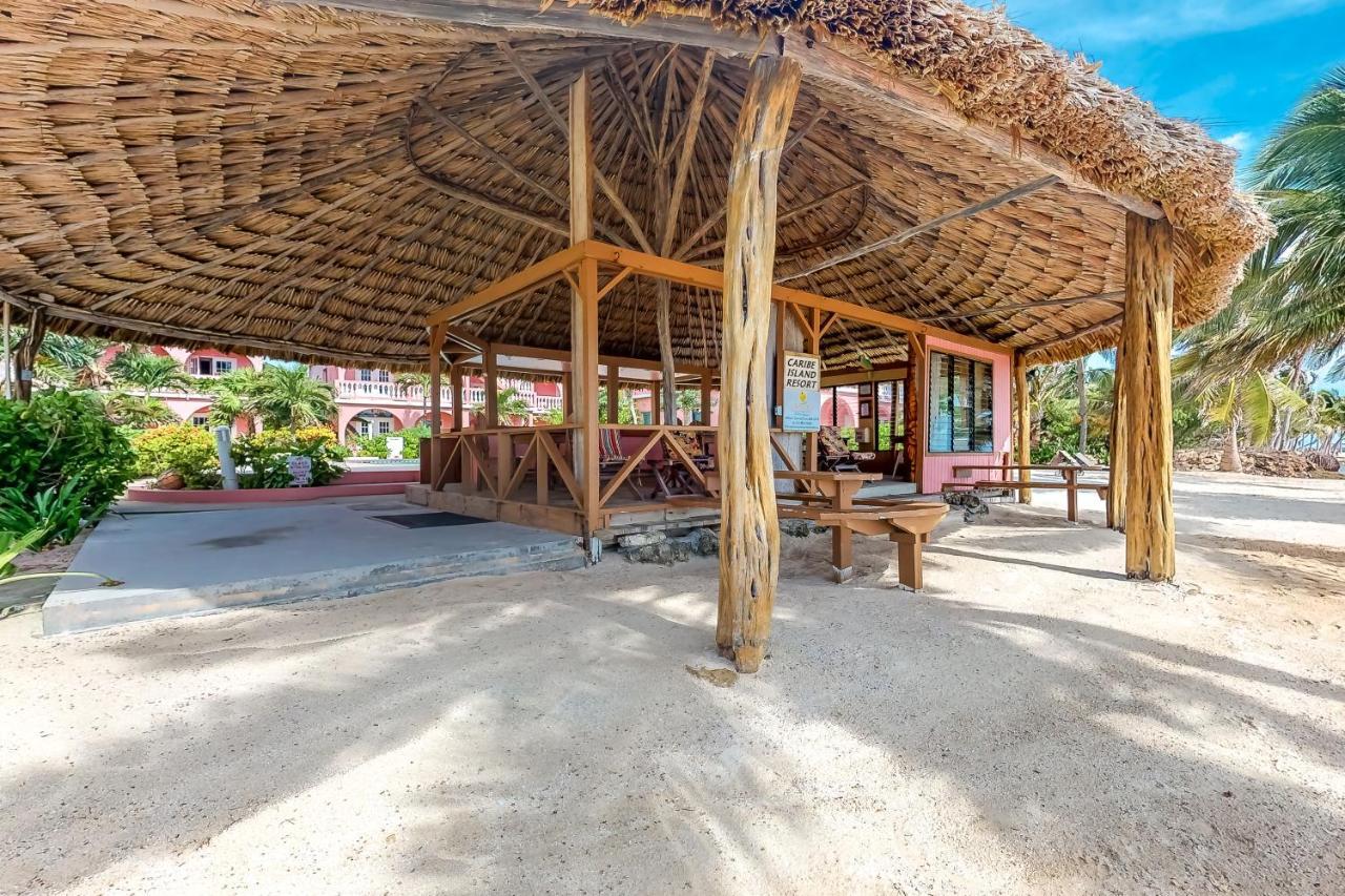 Coral Reef Condo 圣佩德罗 外观 照片